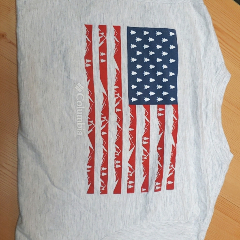 Columbia tshirt mens small